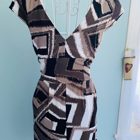 L.A. Chateau - Picture 3 of 4